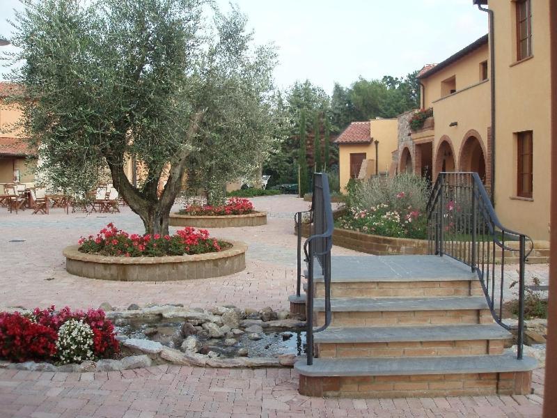 Villaggio Turistico Airone Ріоторто Екстер'єр фото