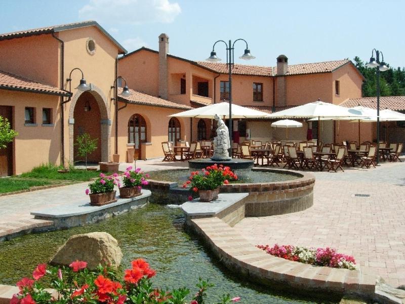 Villaggio Turistico Airone Ріоторто Екстер'єр фото