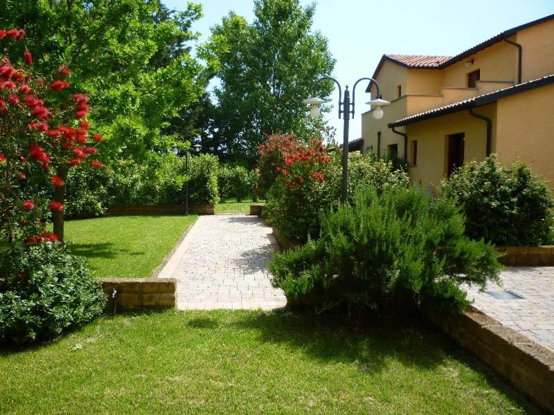 Villaggio Turistico Airone Ріоторто Екстер'єр фото